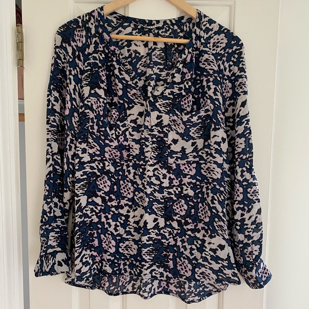 Stunning silk Whistles shirt